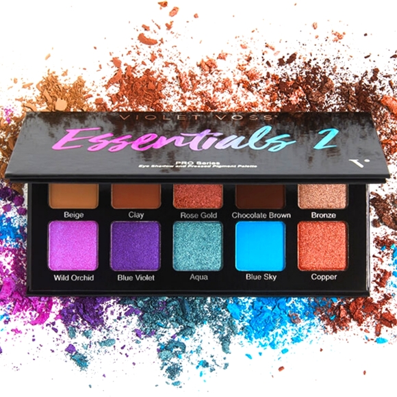 Violet Voss Other - Violet Voss Essentials 2 Eyeshadow Palette